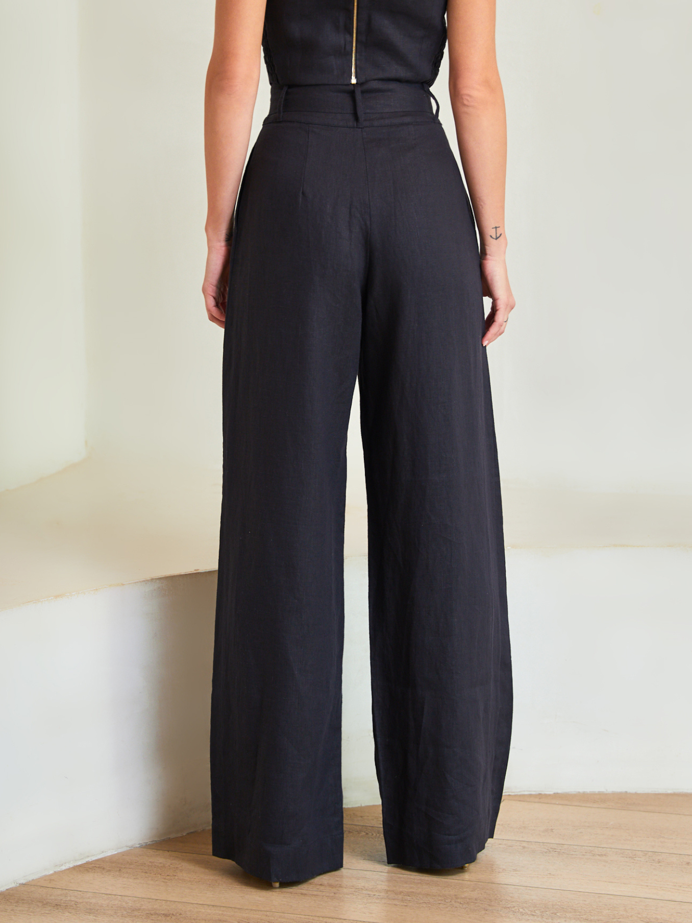 ALINA PANT